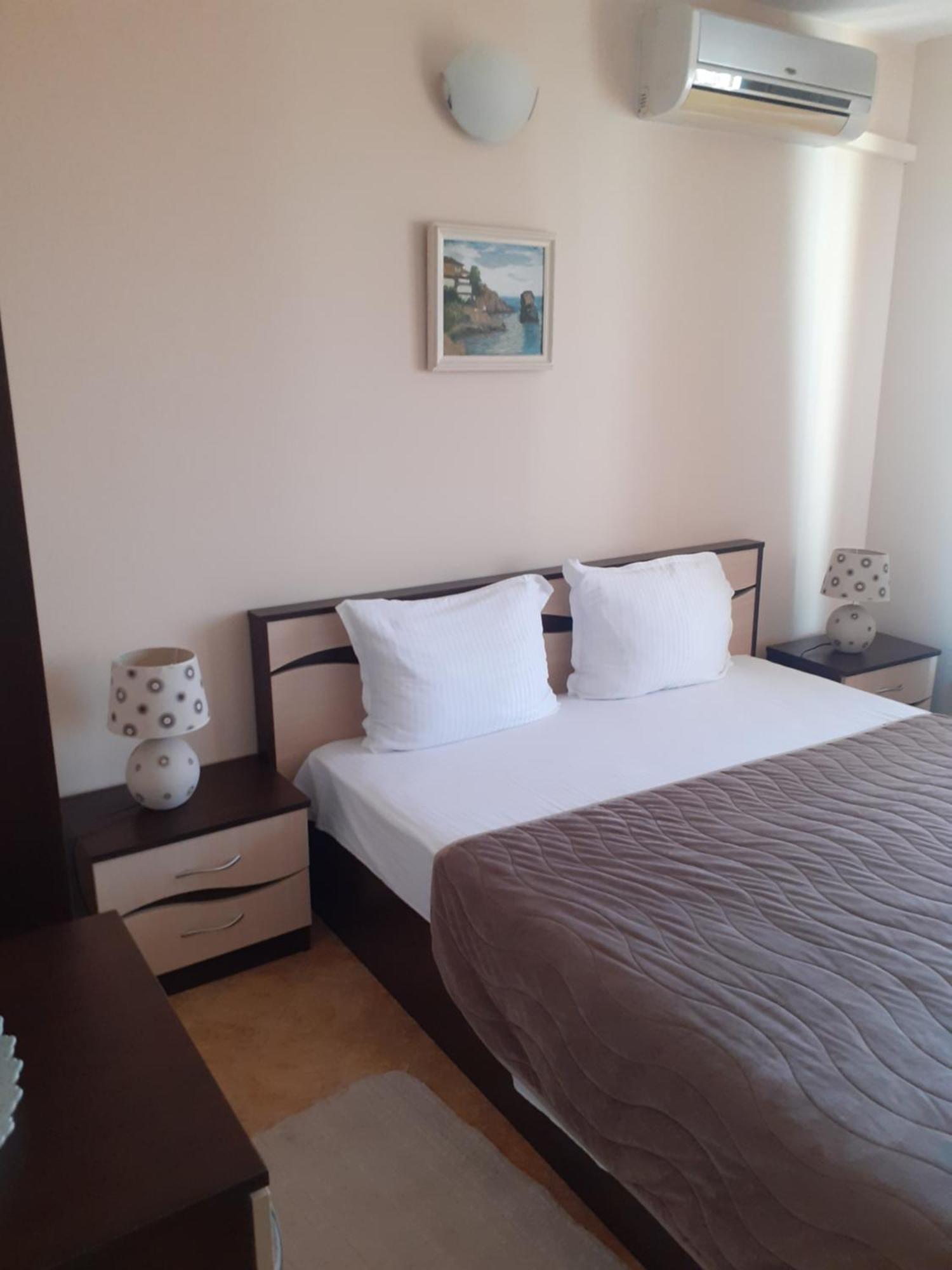 Family Hotel Emilia ソゾポル エクステリア 写真