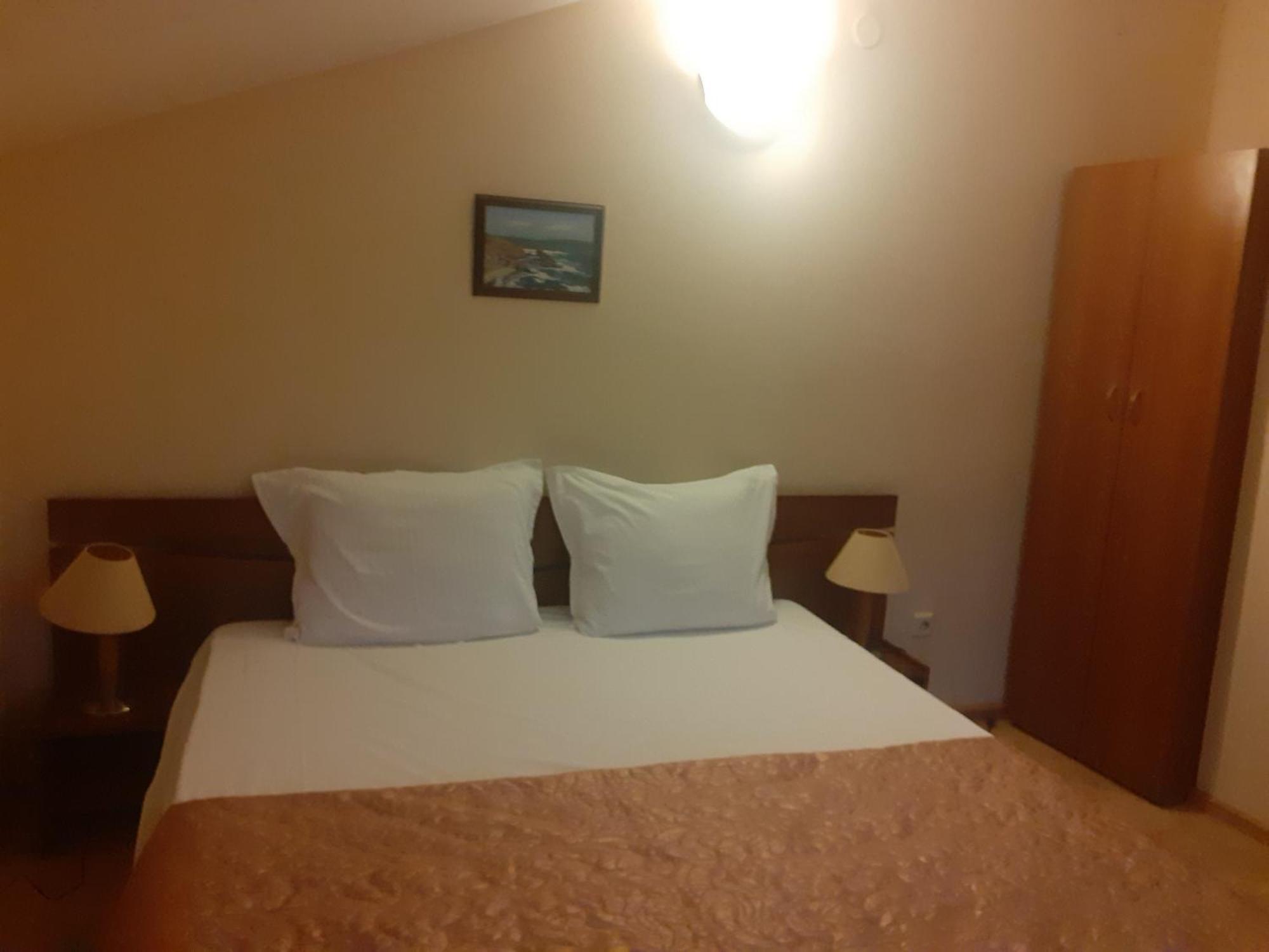 Family Hotel Emilia ソゾポル エクステリア 写真